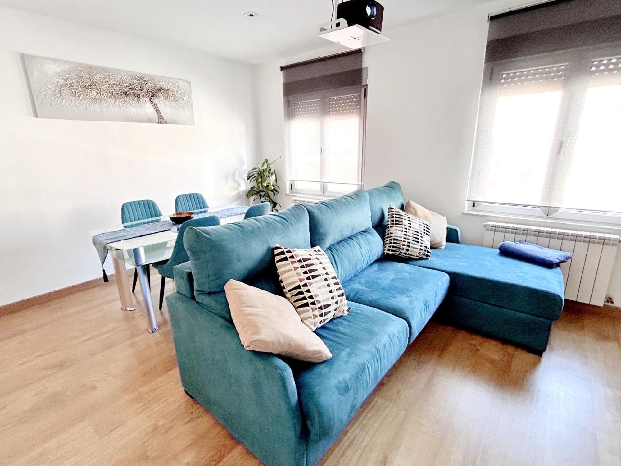 Nuevo: Cerca CENTRO , WIFI y Calefacción Apartamento Oviedo Exterior foto